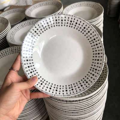 wholesale fine quality porcelain dinner plates with customized design